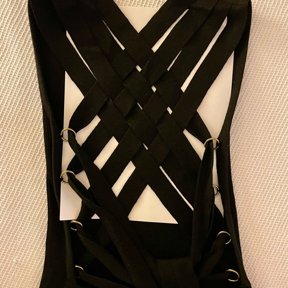 Agatha Brown Elegant Black Backless Dress - Picture 3 of 8